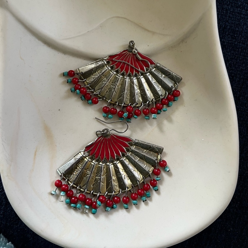 Vintage Silverish/Gold Fan Earrings